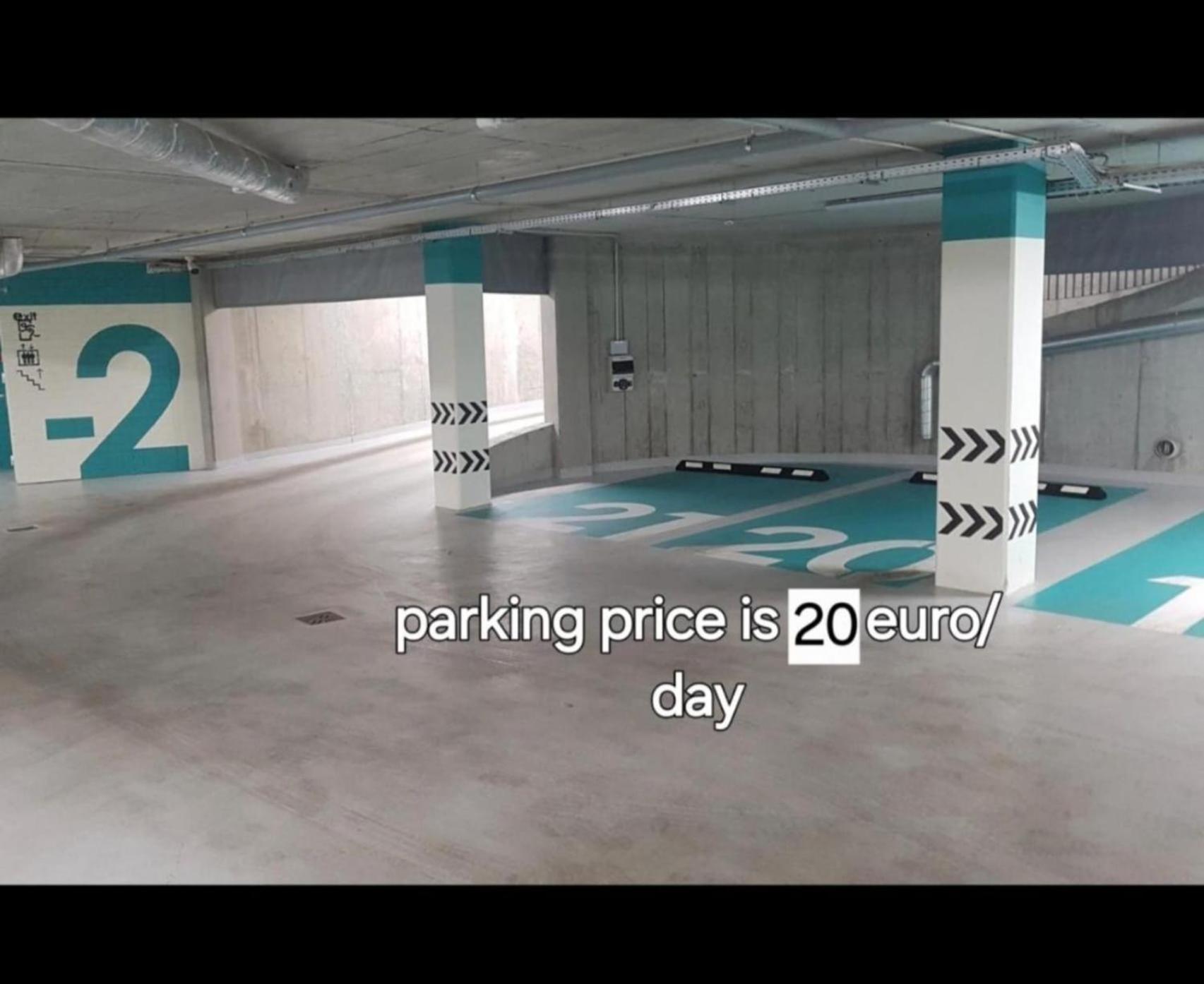וילנה Happy Inn Emporia, Self Chek-In, Parking In The Underground Garage מראה חיצוני תמונה
